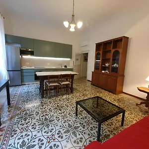 Residenza Sangallo Florenz