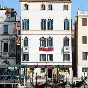 *** Hotel Antiche Figure Italië