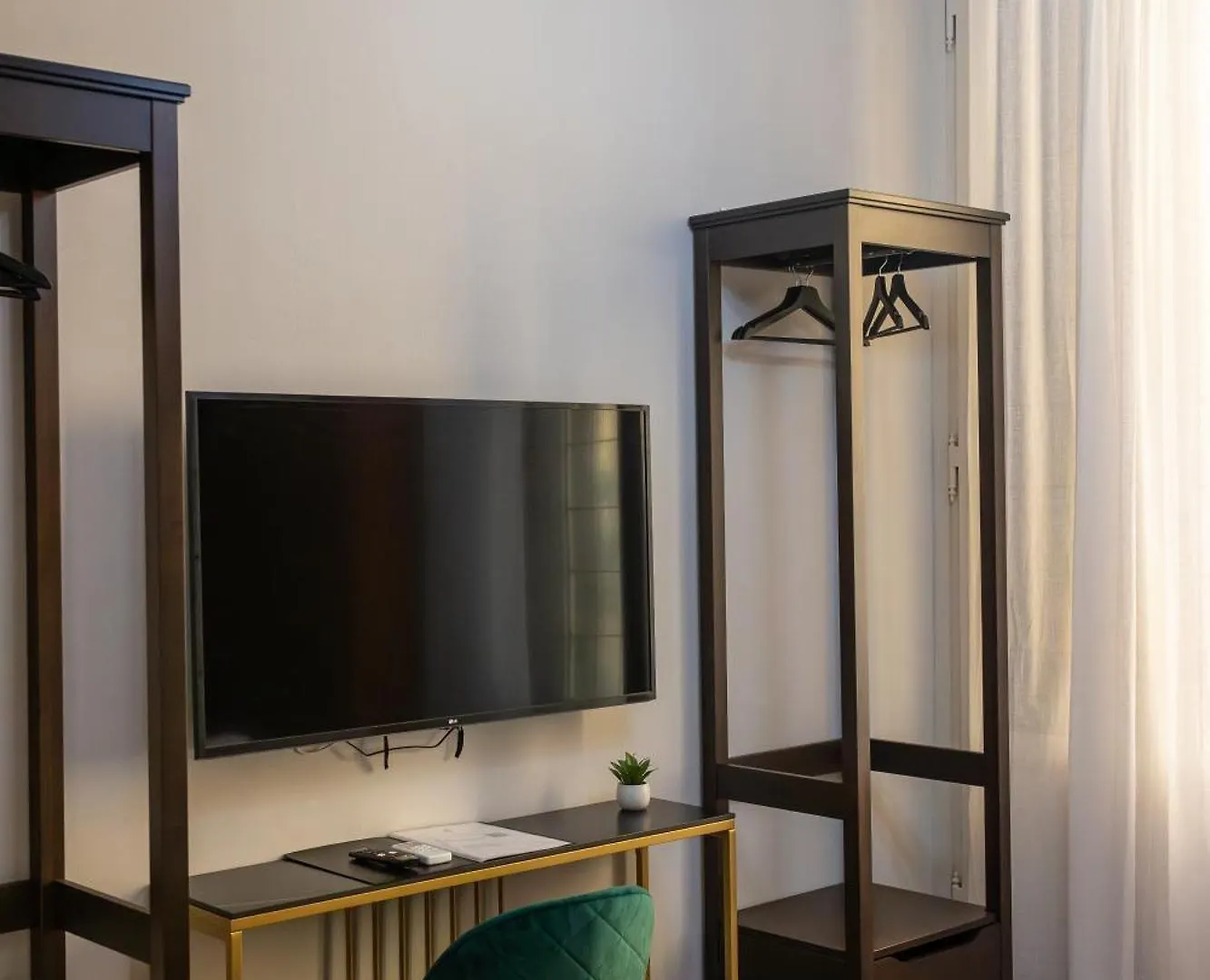 Konukevi Room Eleven Floransa İtalya